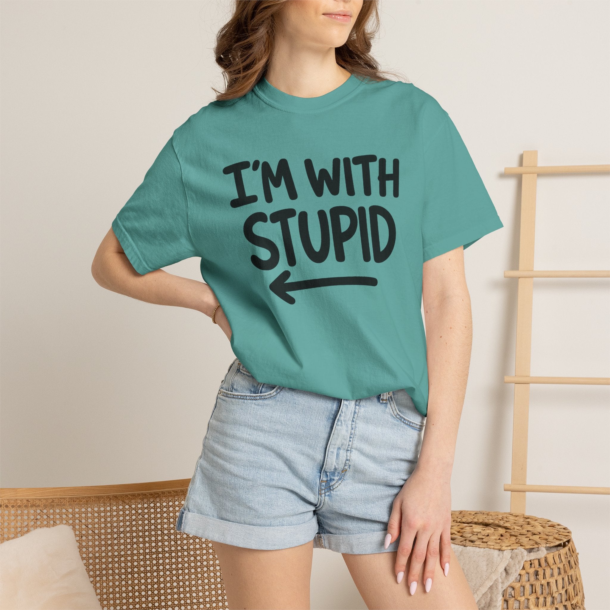 I'm With Stupid T-Shirt Side Arrow — Graphic Tee